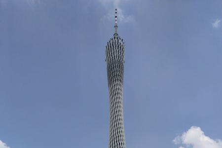 广州塔附近重要的建筑物是什么