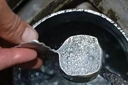 白酒里的酒虫是怎么来