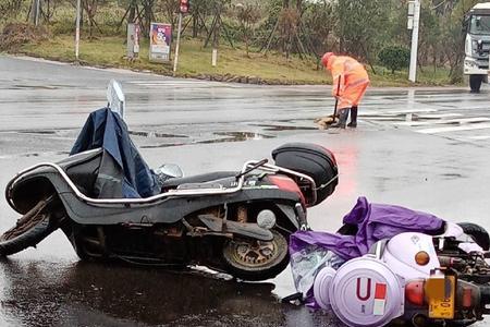 电动摩托车下雨天能开吗
