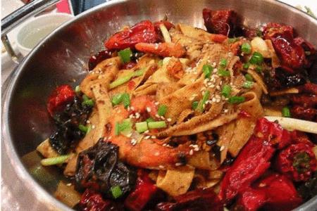麻辣香锅酱香味的做法