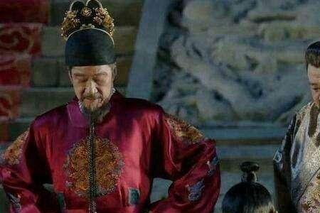 朱允炆和朱高炽谁大