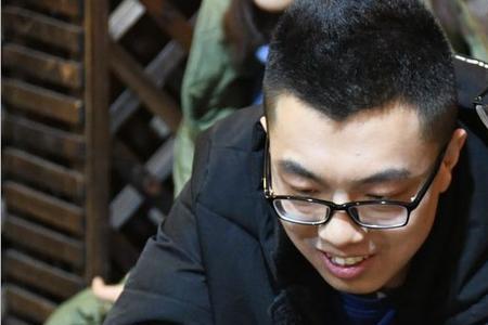 高中生玩魔方合适吗