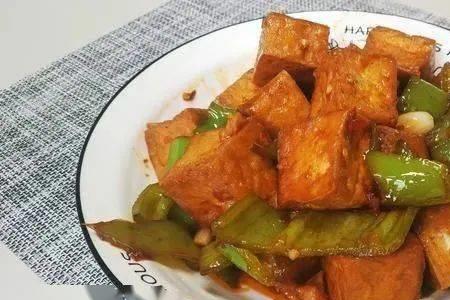 青椒豆腐做法