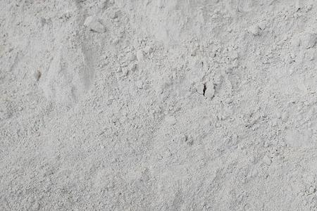 种花生用生石灰还是熟石灰