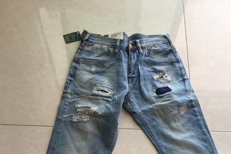 闲鱼上lee牌牛仔裤有正品吗