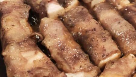 牛肉卷稍微带点红可以吃吗