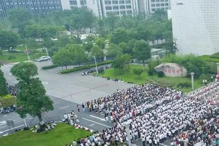 湖州师范学院体测几分能毕业