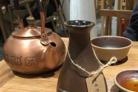 只卖酒的店可以叫小酒馆吗