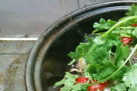 焗鱼头酱汁做法