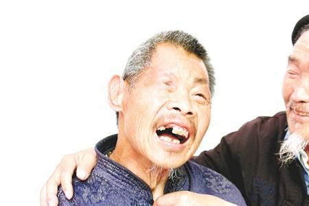 胡子的子是轻声吗