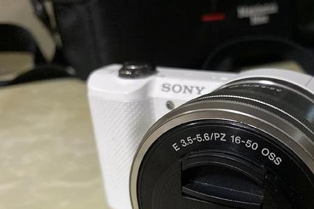 索尼a5000可以在电脑上实时取景