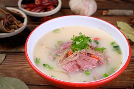 驴肉粉条汤的家常做法