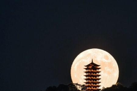200mm拍月亮怎么样
