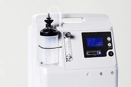 家用吸氧机用什么水