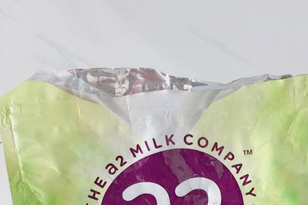 三元a2酪蛋白纯牛奶适合小孩吗