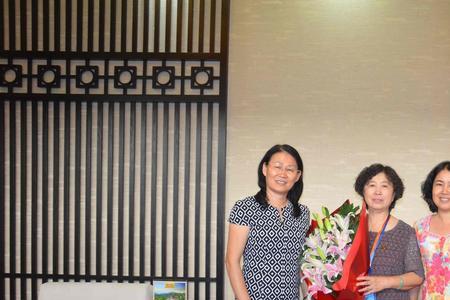 76年出生的女教师哪年退休