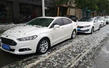 下冰雹砸车保险理赔划算吗