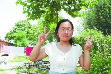 清华北大哪个没有女生