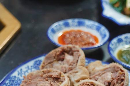 一个肚包肉多重