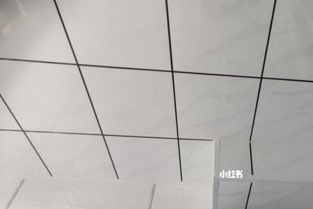 pvc吊顶下沉自己快速修复