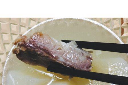 腊排骨炖萝卜汤里可以加牛奶吗