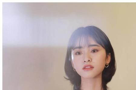 沈月和邢菲是一个公司的么