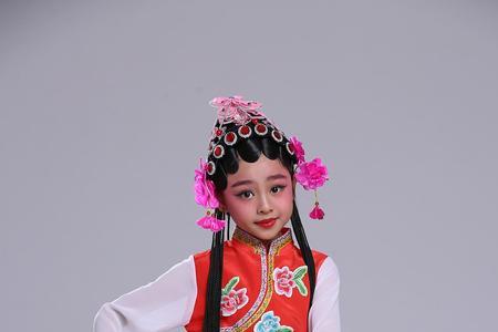 京剧线帘编多少小辫