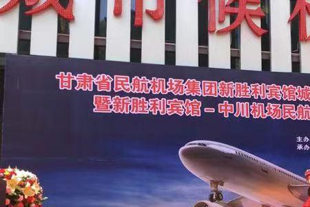 东方百灵是谁