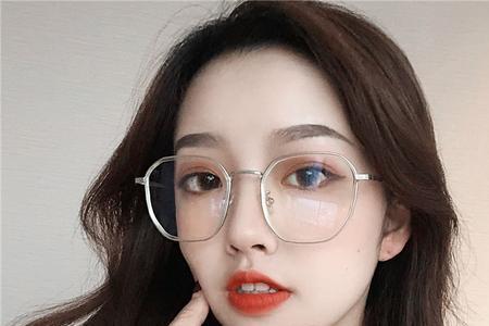 透明框眼镜适合什么人