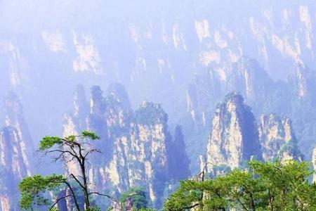 奇山异水对下联
