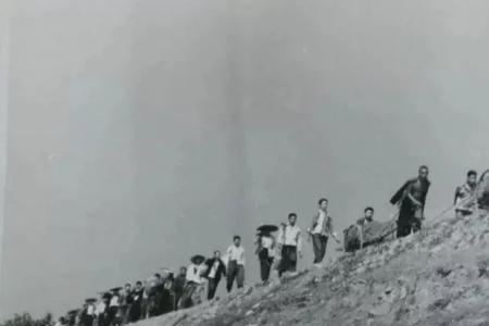 战天斗地下一句是什么什么山河
