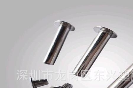 扑克牌平头圆头是什么意思