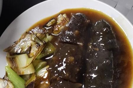 海参清炖还是葱烧