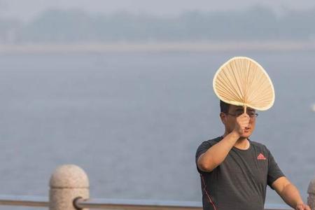 遮阳布风太大怎么办