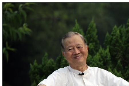曾仕强是谁