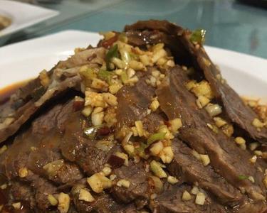 焖烧锅牛腱子酱牛肉做法