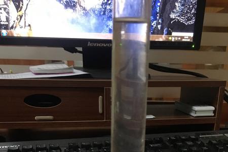 碳酸钠能与什么反应