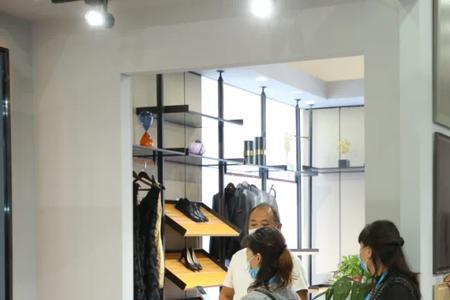 铂洛居全屋定制是几线品牌