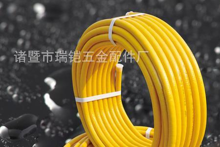 304燃气波纹管可用在室外吗