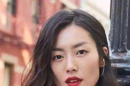 丹凤眼的女生适合什么发型