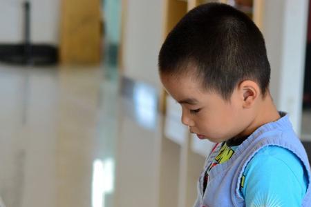 少小须勤学文章可立身的意思