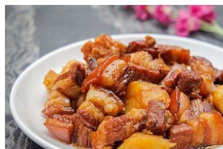 猪肉烧土豆的做法