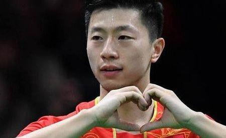 一脸傲然是什么意思