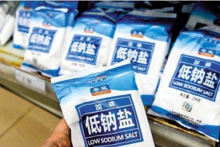 清洗盐和食用盐一样吗