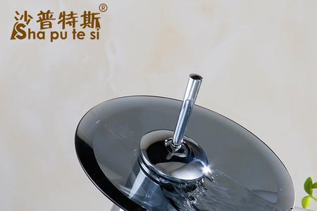 面盆水龙头底座冒水漏水