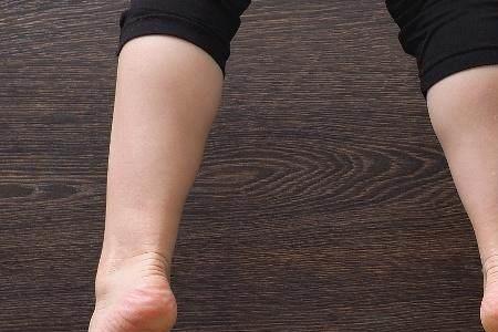 体育生踮脚尖走路会怎样