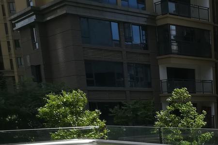 玻璃栏杆的优缺点
