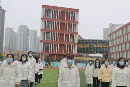 郑州龙翔小学龙翔中学怎么样