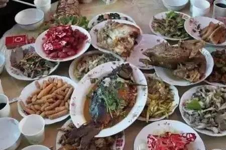 河南吃饭喝酒一般几个菜