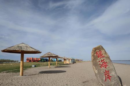贝尔湖和呼伦湖哪个好